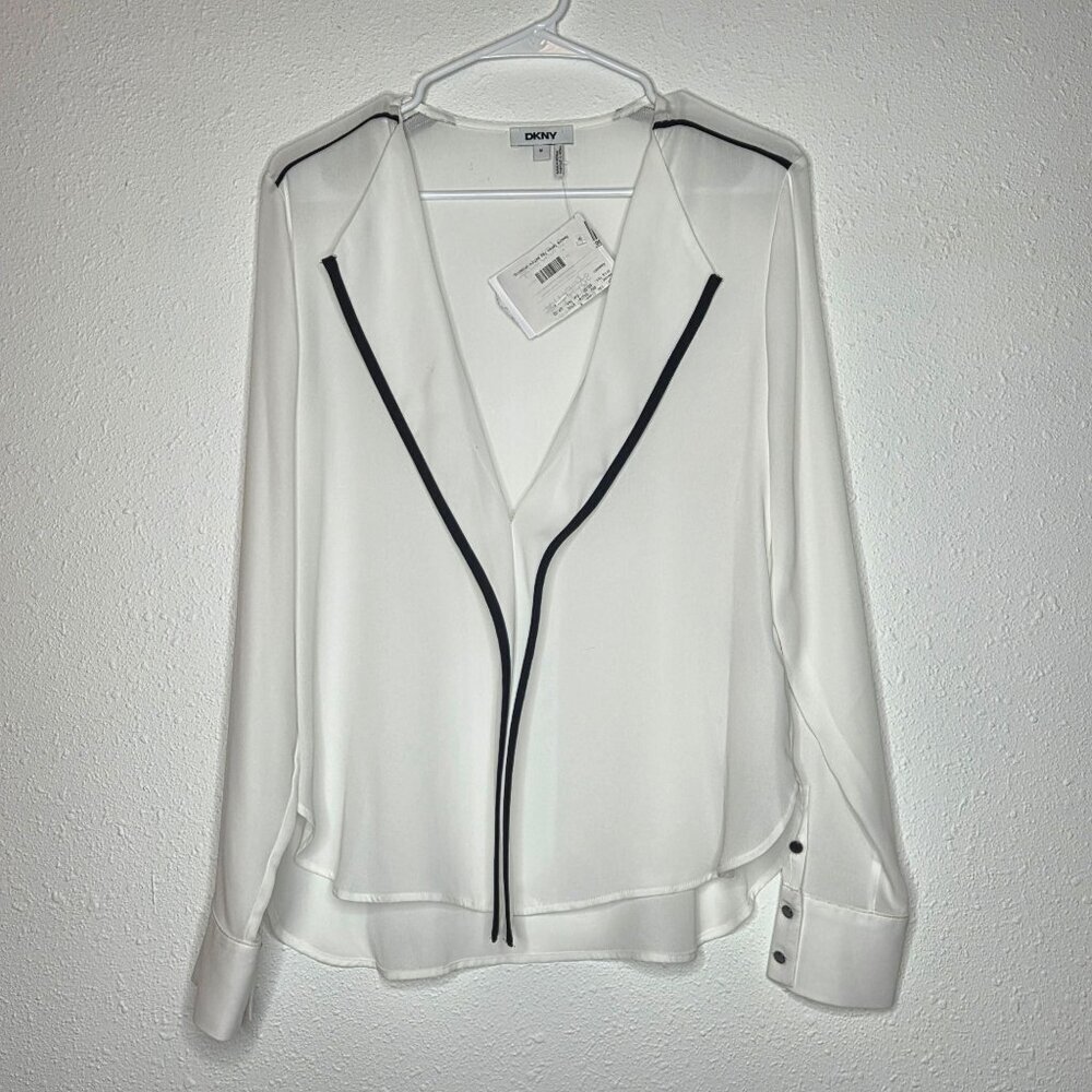 Dkny Long Sleeve V-Neck Contrast-Trim Blouse - Linen White / Black